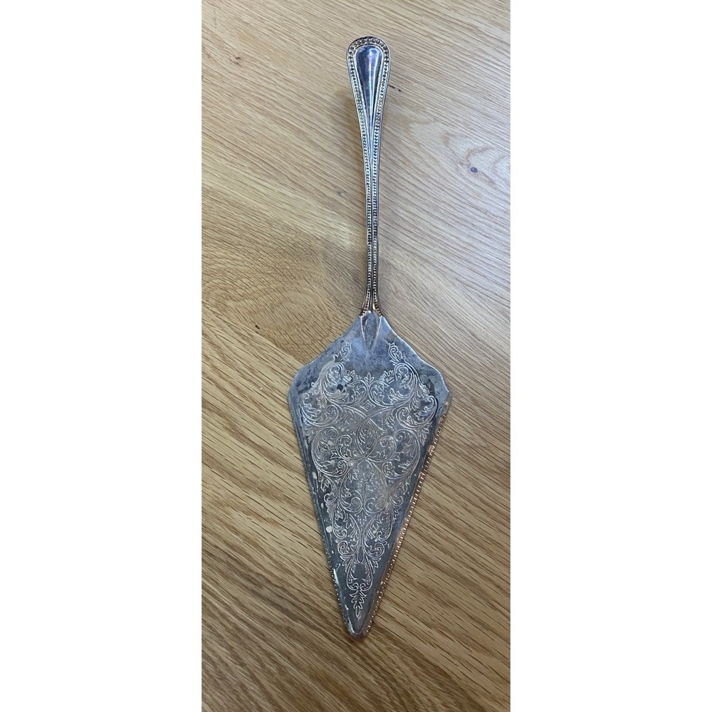 Vintage Unmarked‎ Silver Tone Etched Pie/Cake Server Floral Scroll Serving Piece